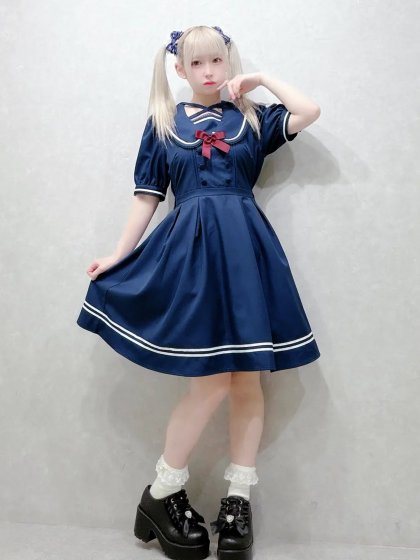 クロスリボンセーラーワンピース クロスリボンセーラーワンピース