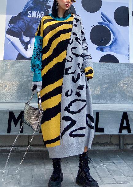 冬用 Oネック ルーズ（バギー） セーターワンピース アップサイクル風 イエロー プリント チュニック ニットワンピース